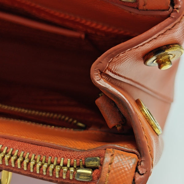 Galleria Medium Saffiano Calfskin Orange