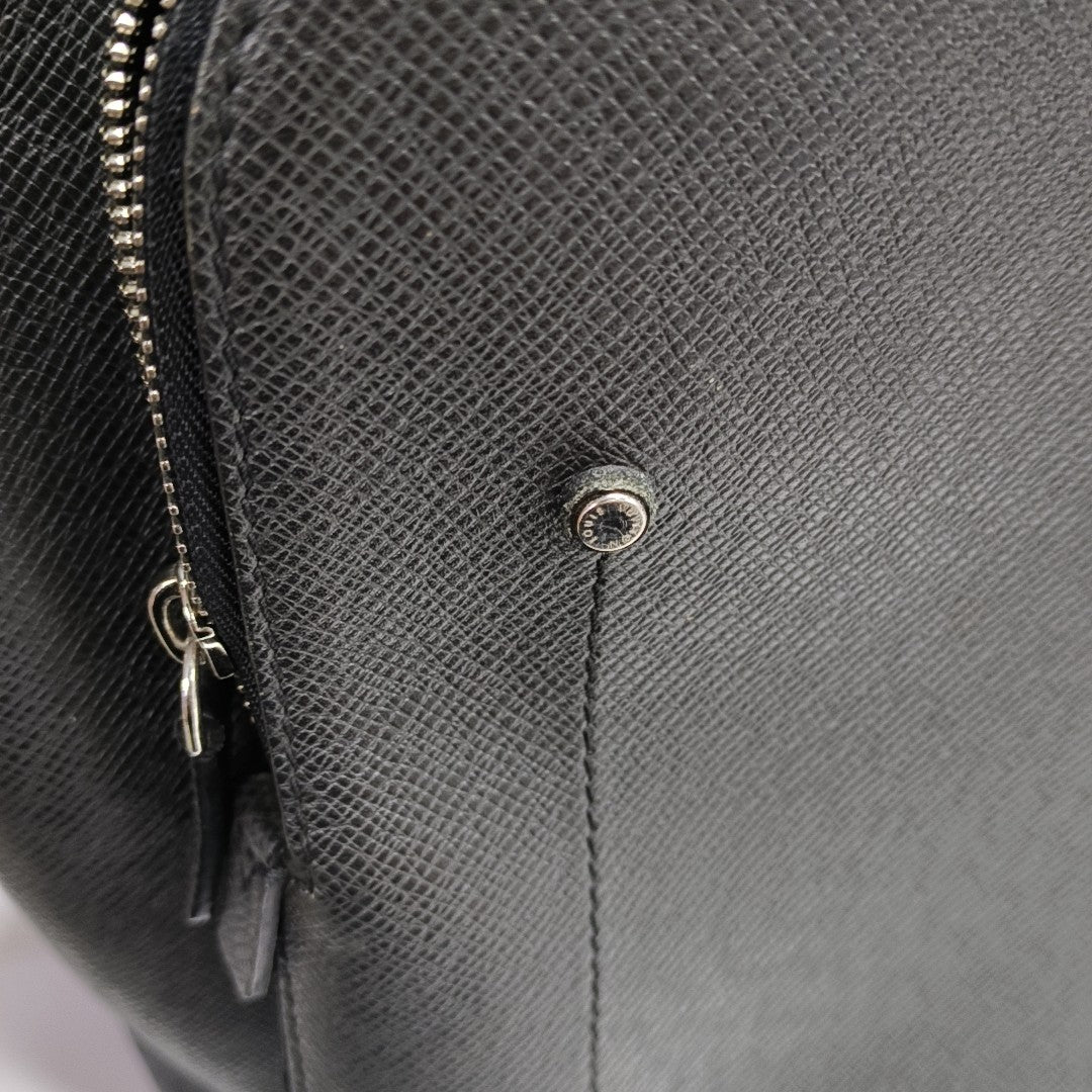 GRIGORI Calfskin Black