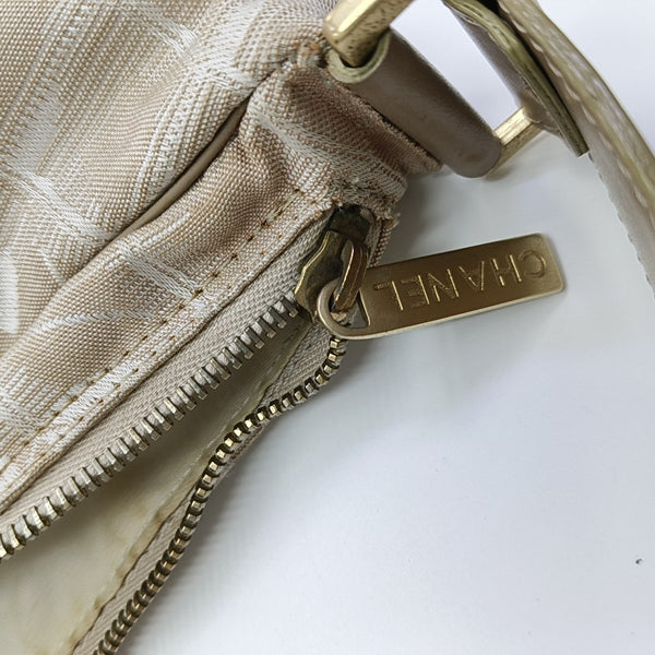 TRAVEL LINE Quilted Canvas Beige