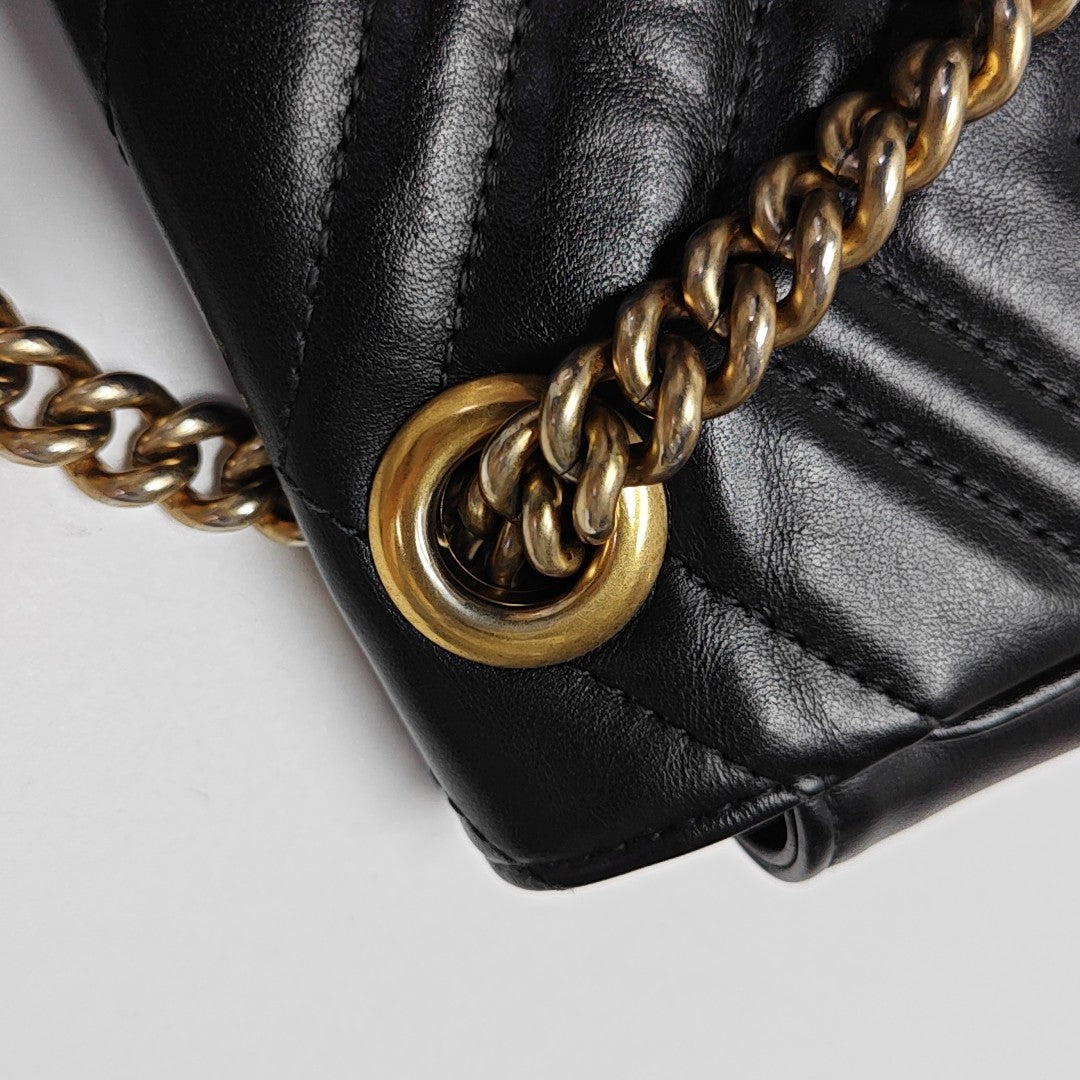 GG Marmont Small Quilted Calfskin Black