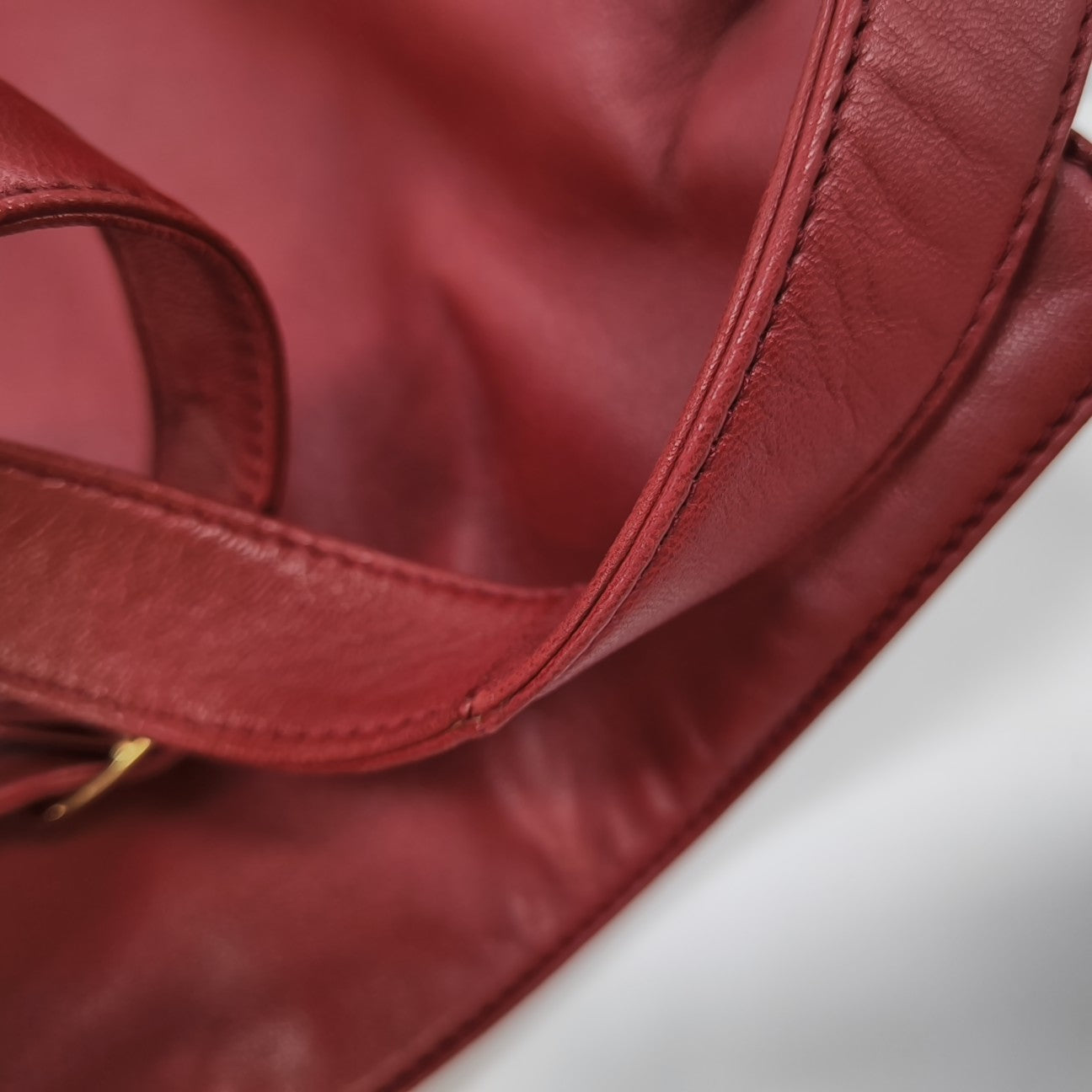 Flamenco Medium Calfskin Red