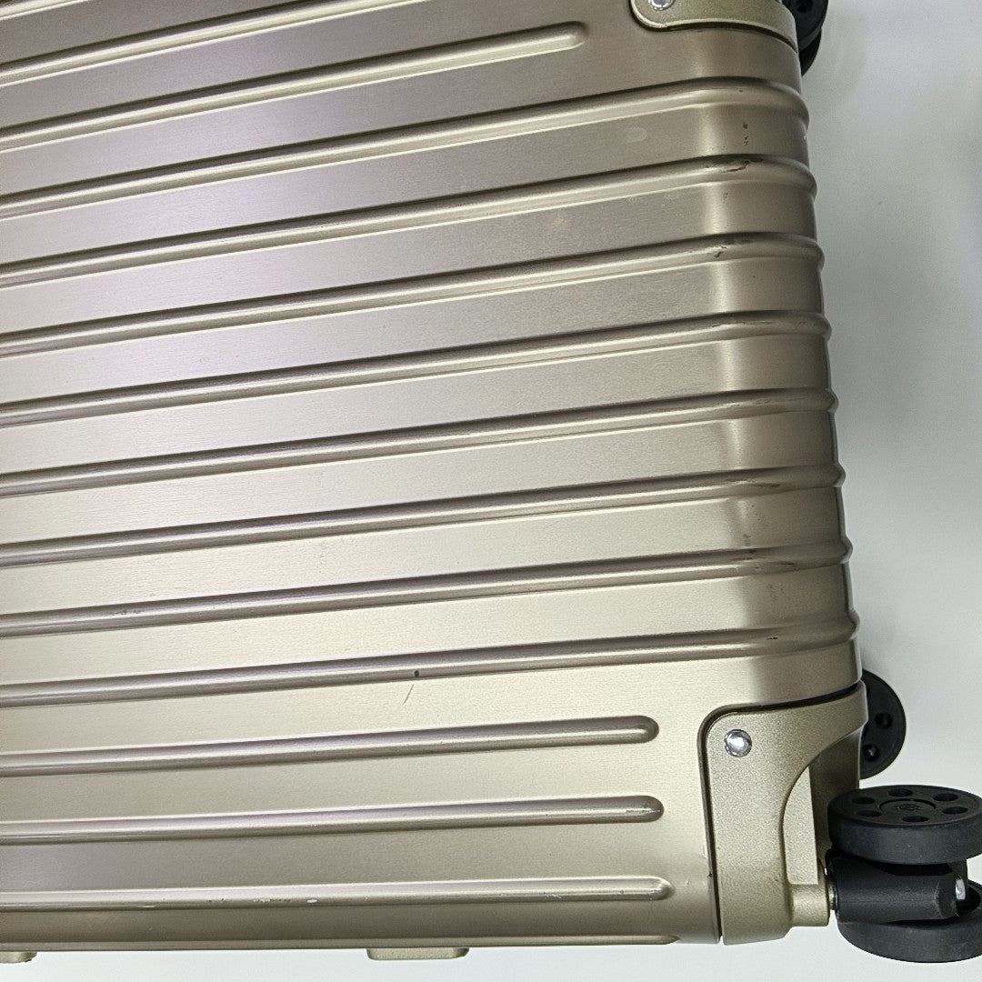 Special Material Luggage Beige