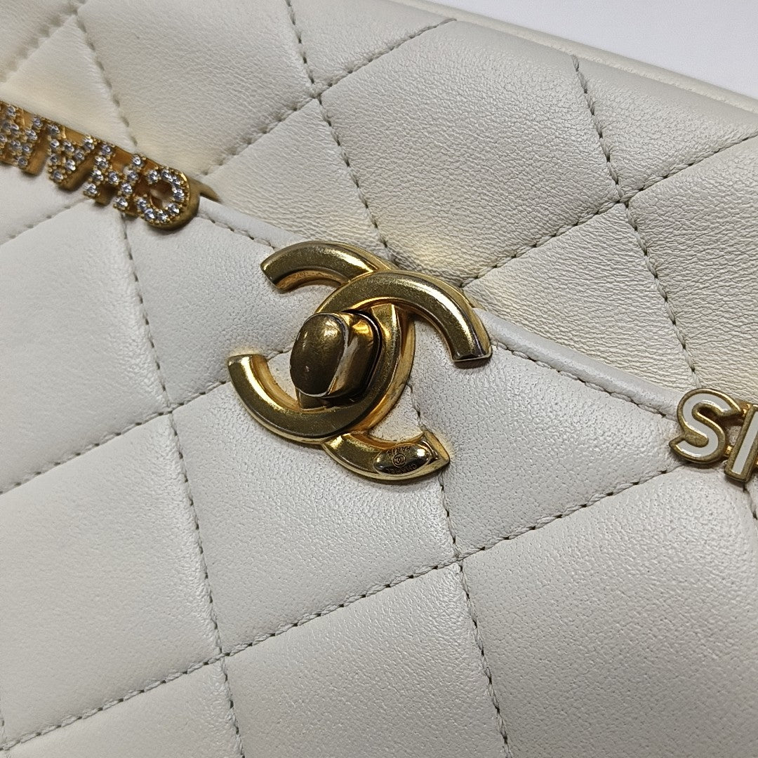 Quilted Lambskin White