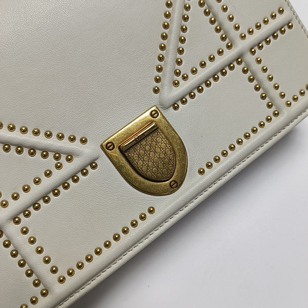 Diorama Cannage Lambskin White