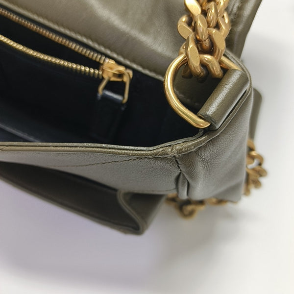 NIKI Medium Chevron Lambskin Green