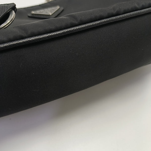 Re-Edition2005 Nylon Black