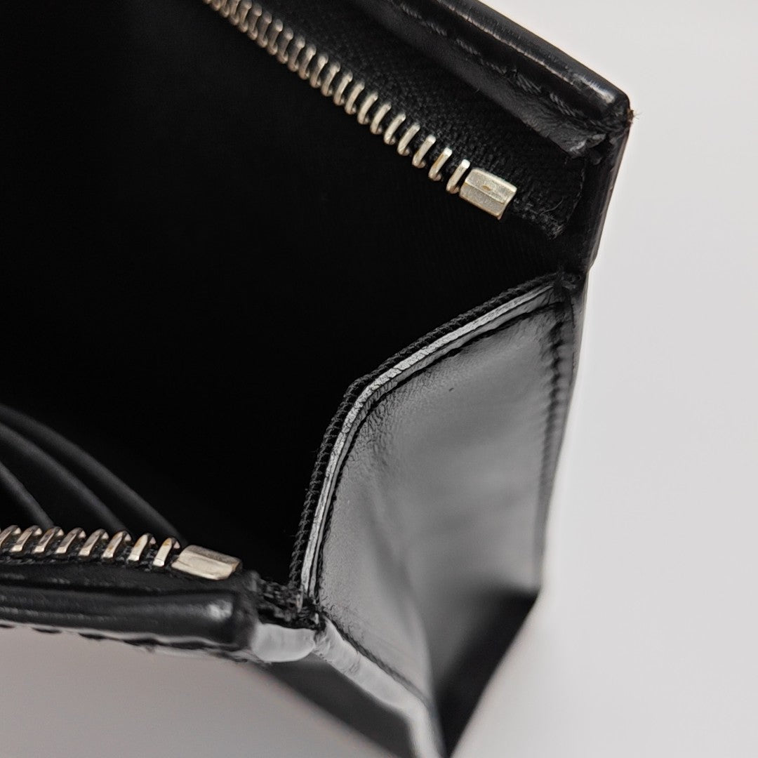Pochette Voyag MM Damier Graphite Coated Canvas Gray