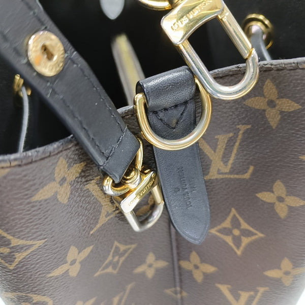 NÉONOÉ MM Monogram Coated Canvas Brown