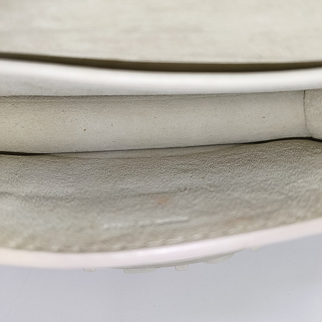 J'adior Calfskin White