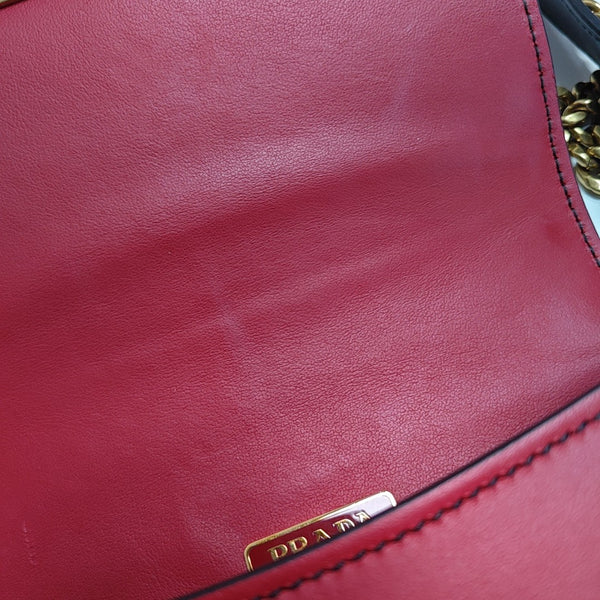 Cahier Calfskin Red