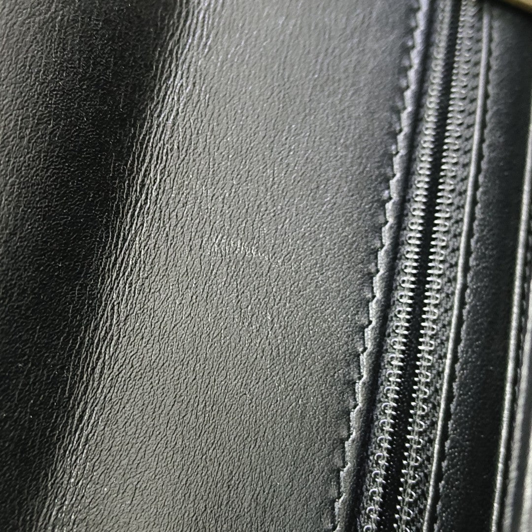 2.55 224 (mini) Quilted Vintage Calf Black