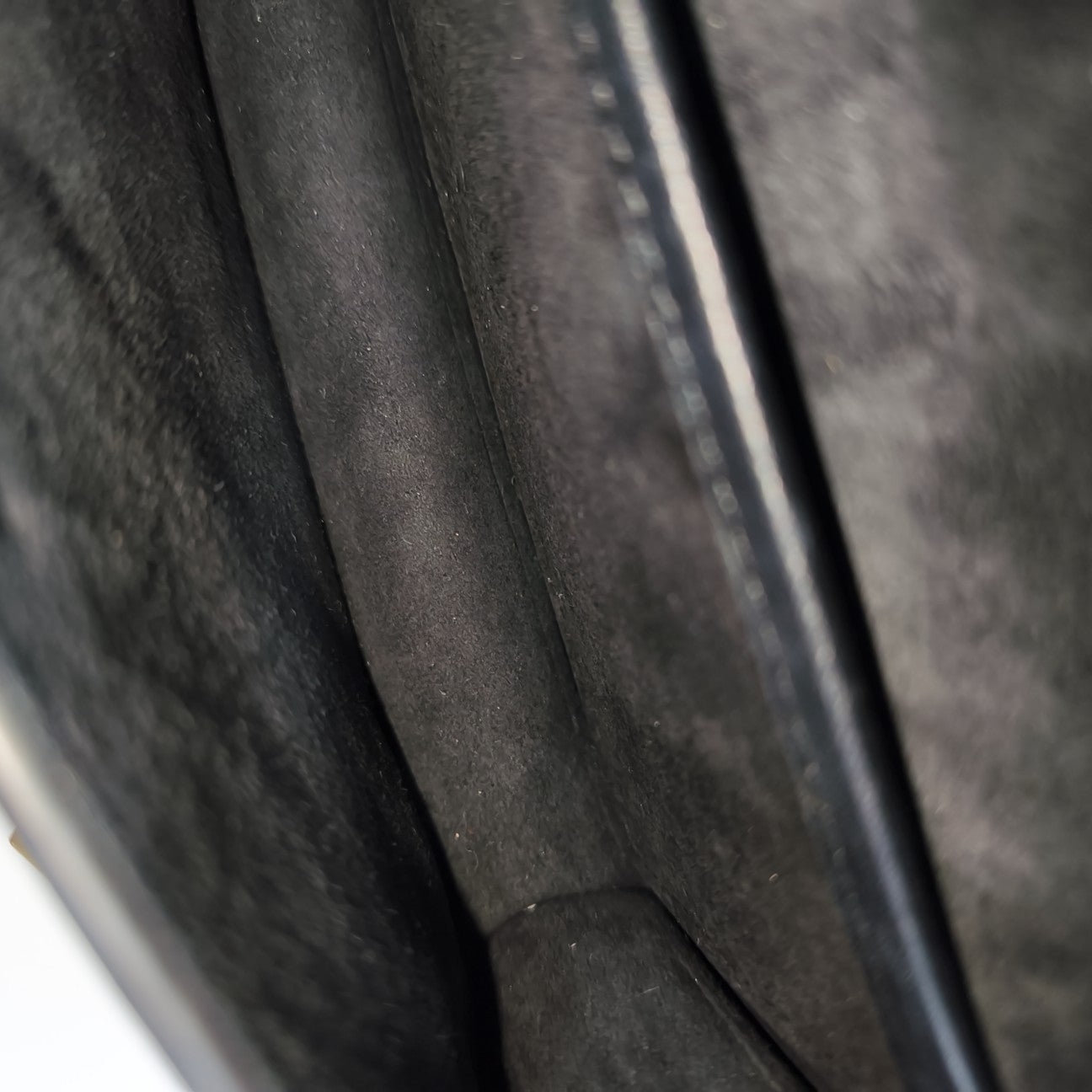 J'adior Calfskin Black