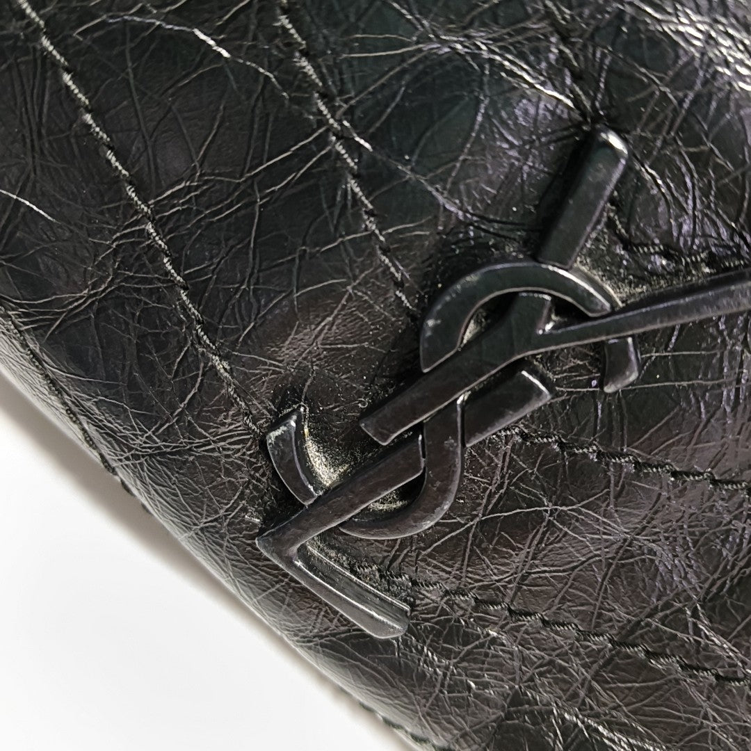 NIKI Medium Chevron Calfskin Black