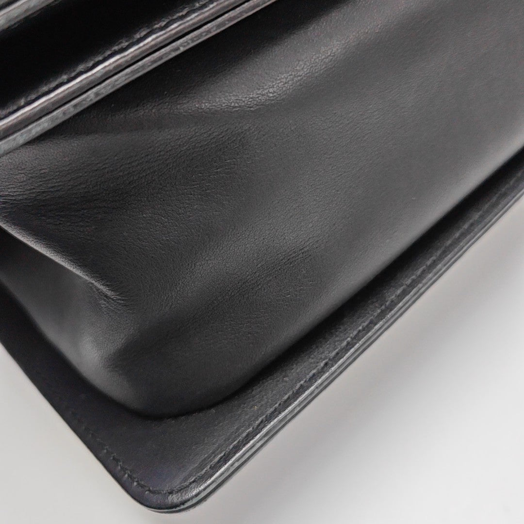 BOY CHANEL Medium Quilted Calfskin Black