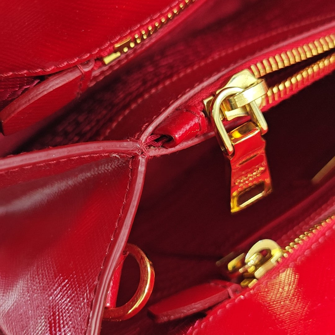 Double Calfskin Red