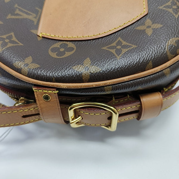 BOITE CHAPEAU MM Monogram Coated Canvas Brown