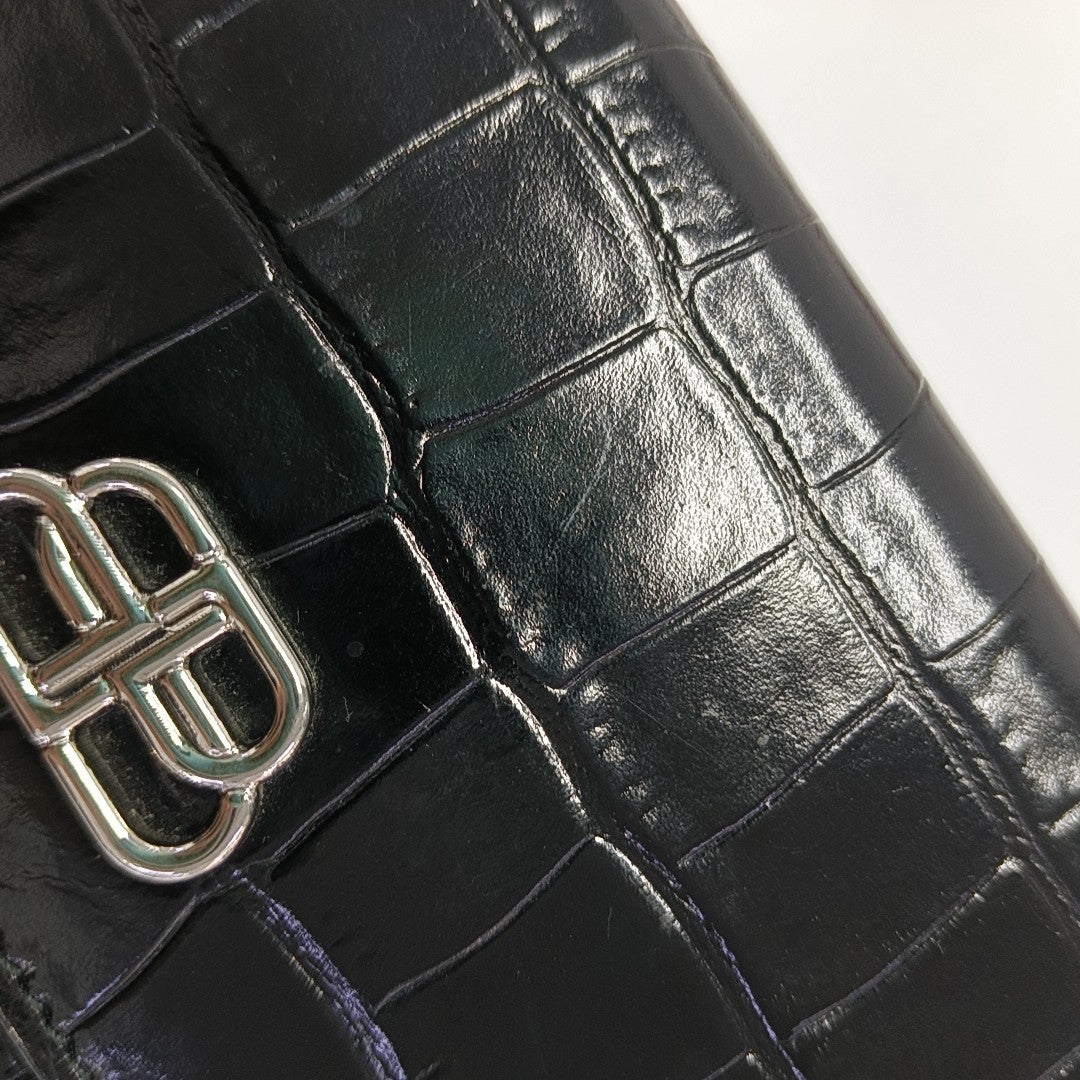 Sharp Calfskin Black
