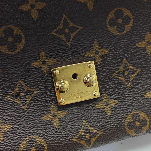 MÉTIS MM Monogram Coated Canvas Brown