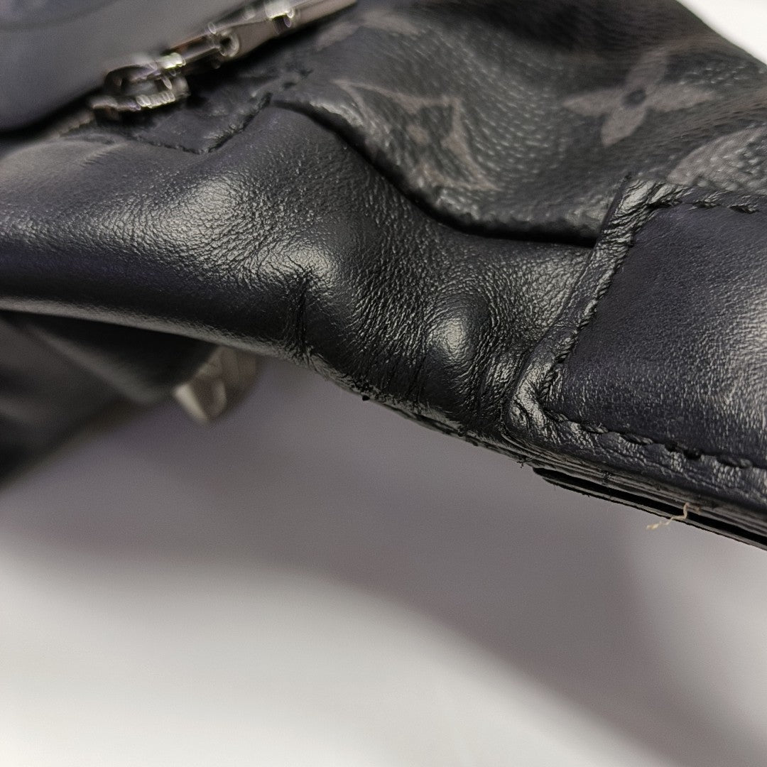 DISCOVERY Monogram Coated Canvas Black