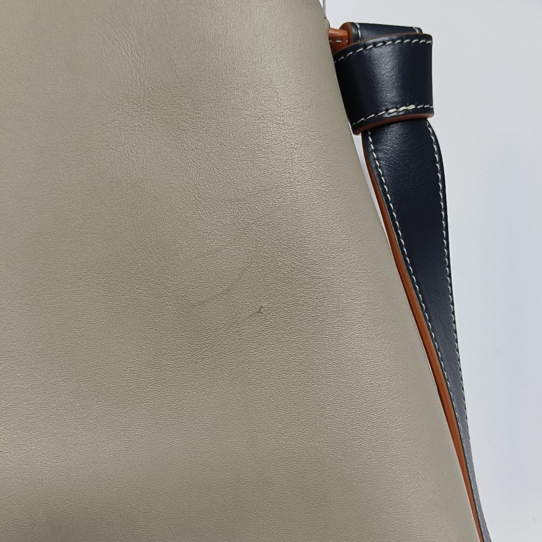 TWISTED CABAS Small Calfskin Gray