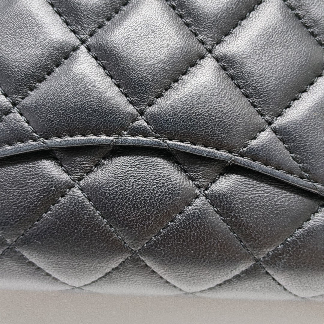 CLASSIC FLAP Mini Quilted Lambskin Black