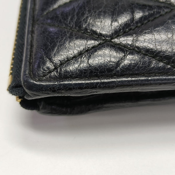 Zipper Wallet Quilted Lambskin Black Wallet