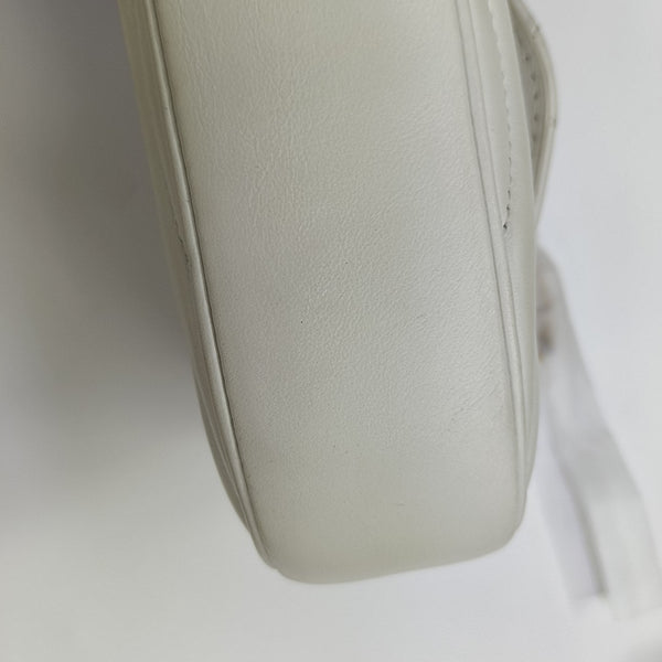 NEW WAVE Quilted Calfskin White