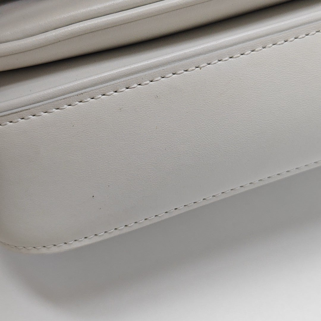 SWING Calfskin White