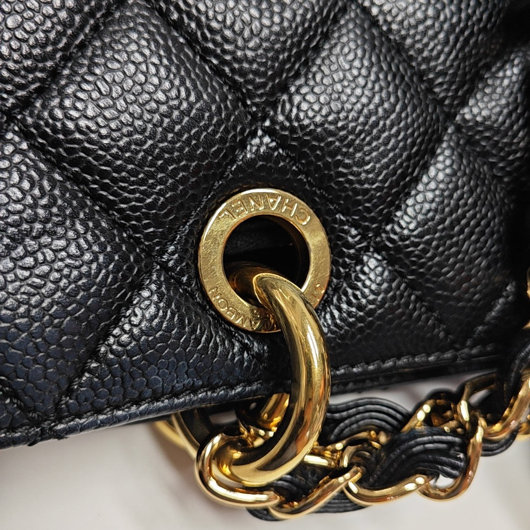 CHANEL GST Large Quilted Grained Calfskin Black