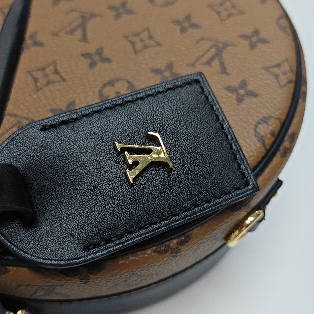 BOITE CHAPEAU PM Monogram Coated Canvas Brown