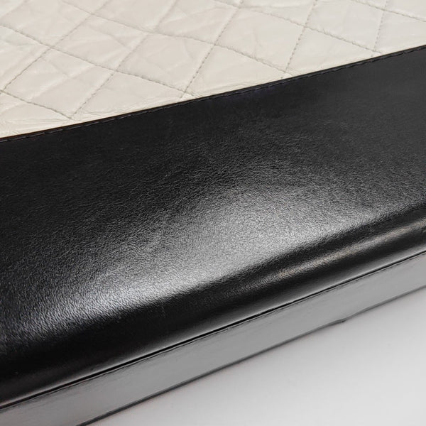 GABRIELLE Large Quilted Calfskin White