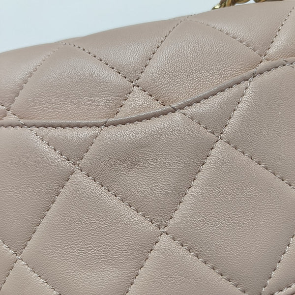 Quilted Lambskin Shoulder Bag Pink
