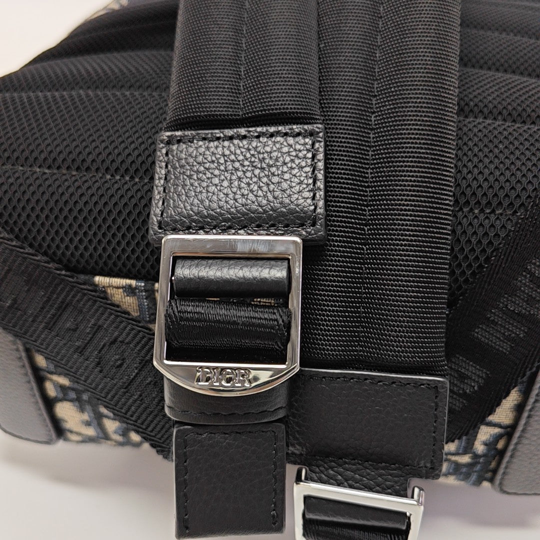 Oblique Canvas Backpack Blue
