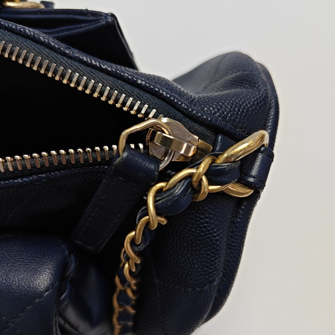 IN THE LOOP Quilted Grained Calfskin Blue