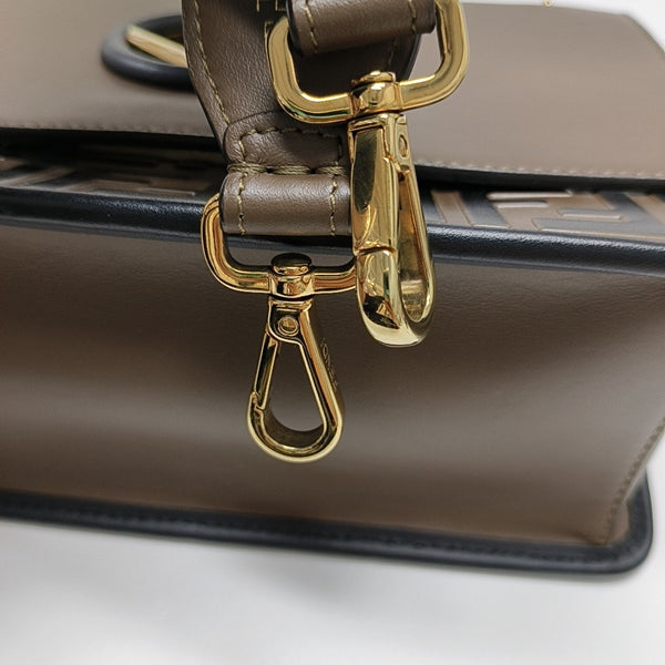 Kan I F Medium Calfskin Brown
