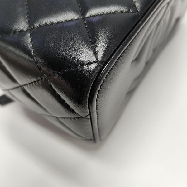 VANITY CASE Small Quilted Lambskin Black