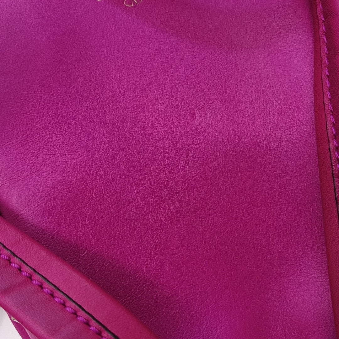 Rockstud Calfskin Red