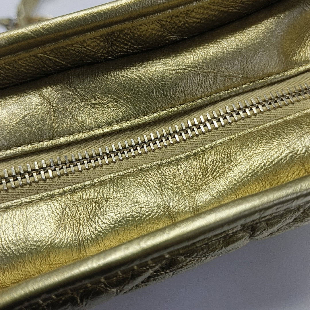 GABRIELLE Small Quilted Calfskin Gold