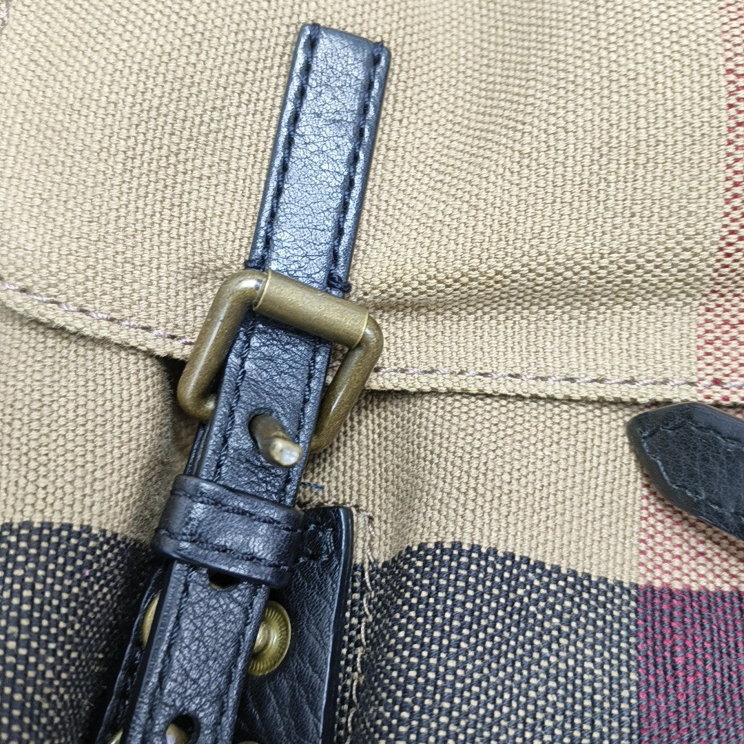 Canvas Brown