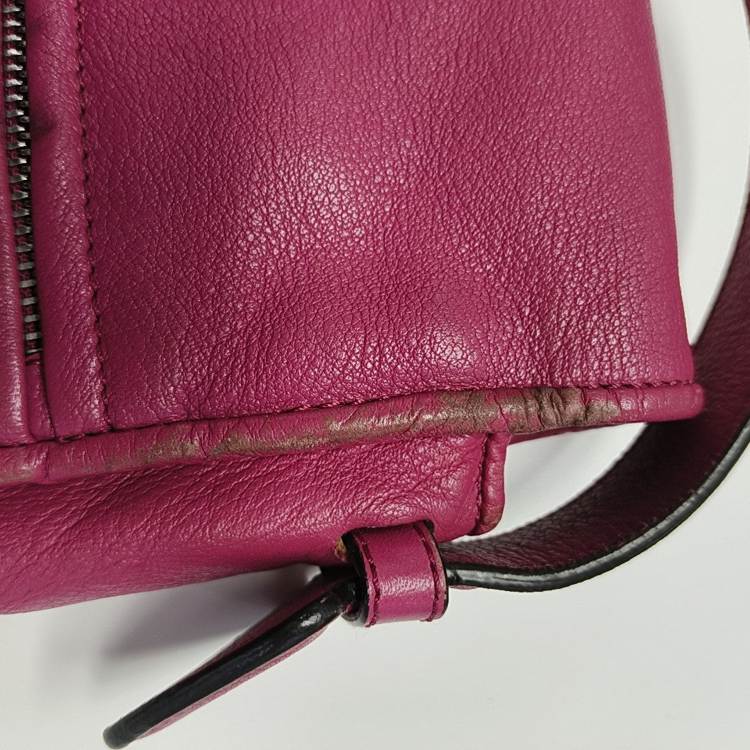Heritage Medium Calfskin Red