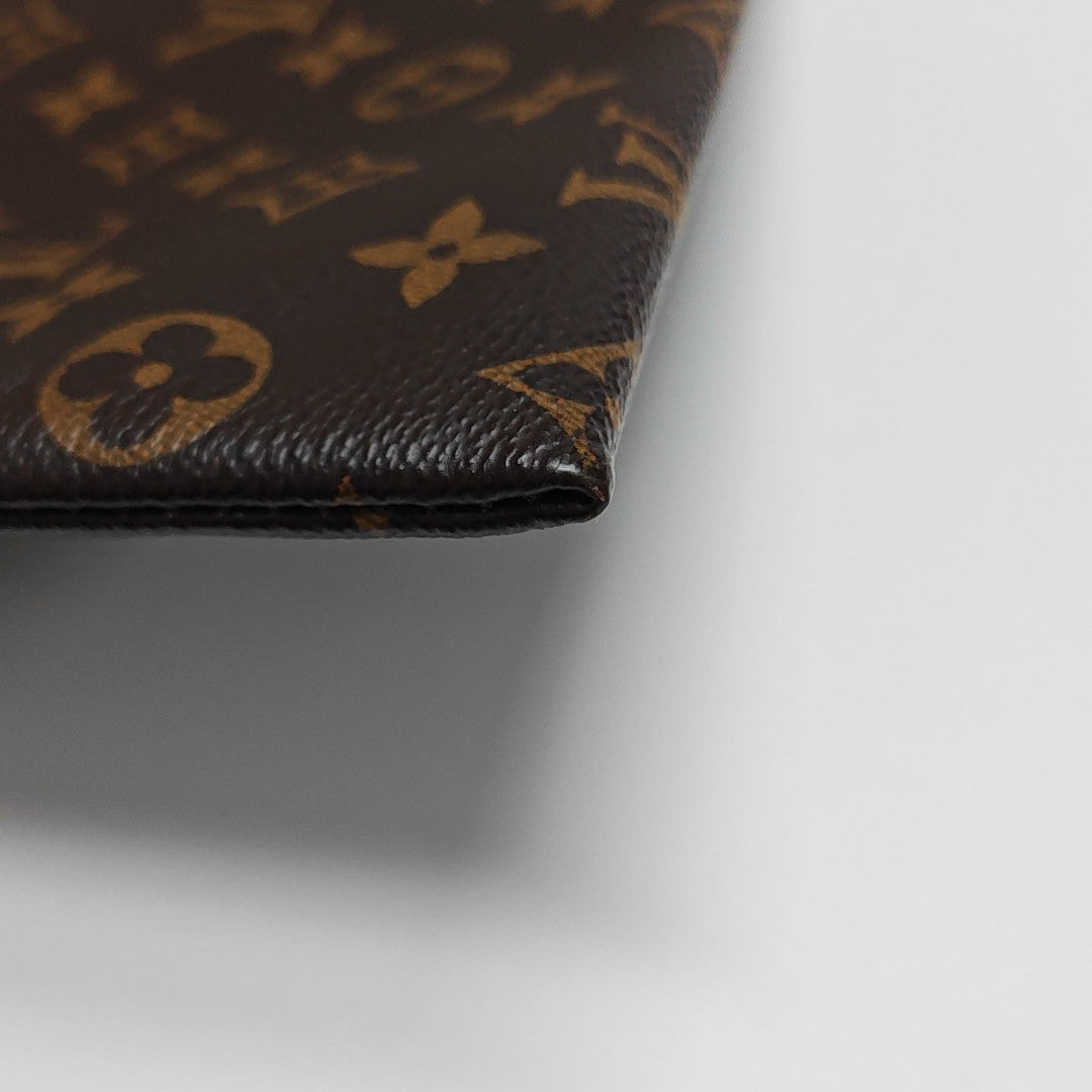 DISCOVERY Monogram Coated Canvas Brown