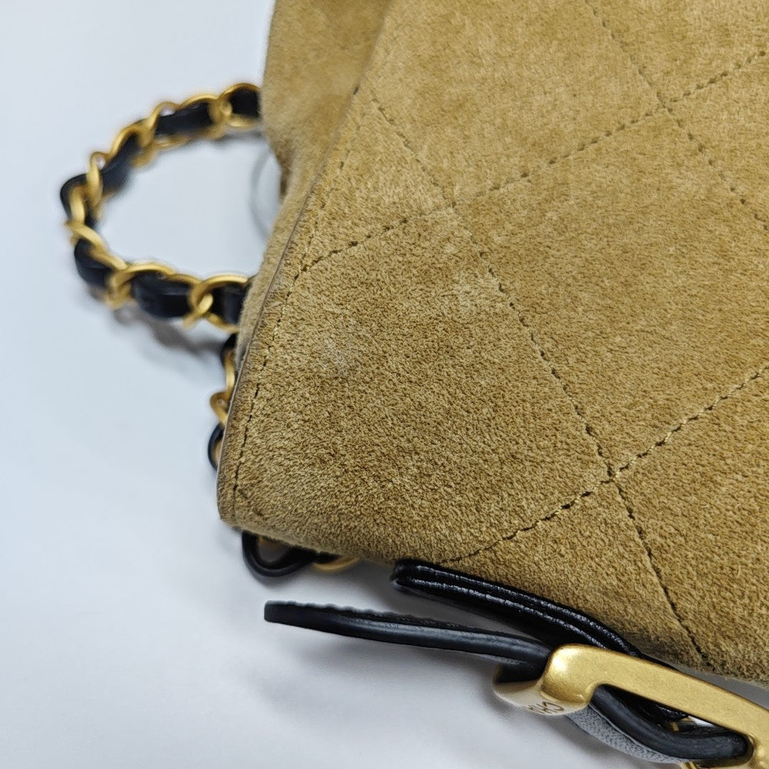TRENDY CC Large Quilted Suede Beige