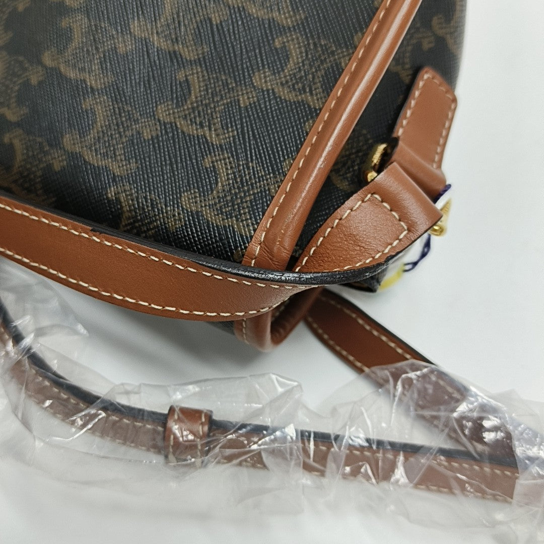 FOLCO Medium Coated Canvas Brown