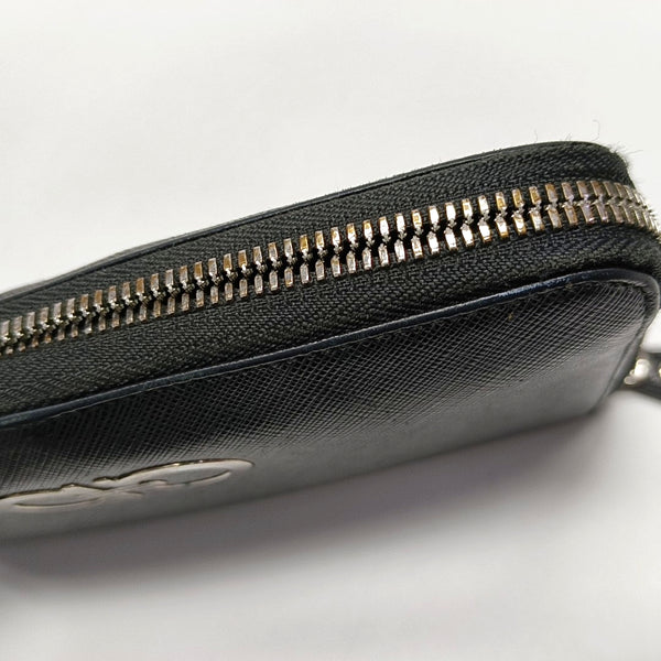 Authenticated pre-owned  Gancini Calfskin Black Wallet - Wallet at Looply