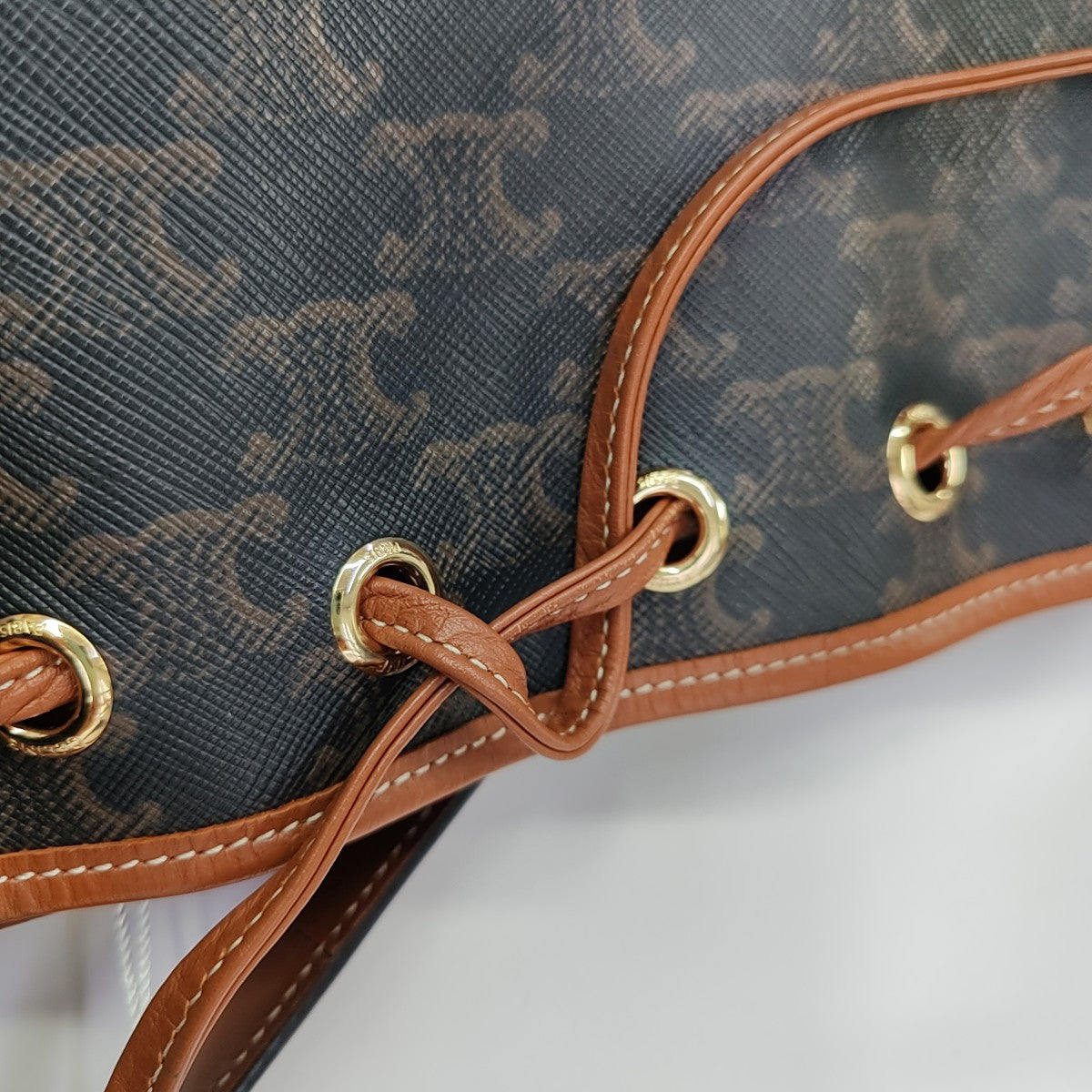 TRIOMPHE CANVAS Small Coated Canvas Brown