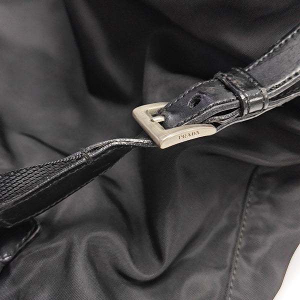 Vela Small Nylon Black