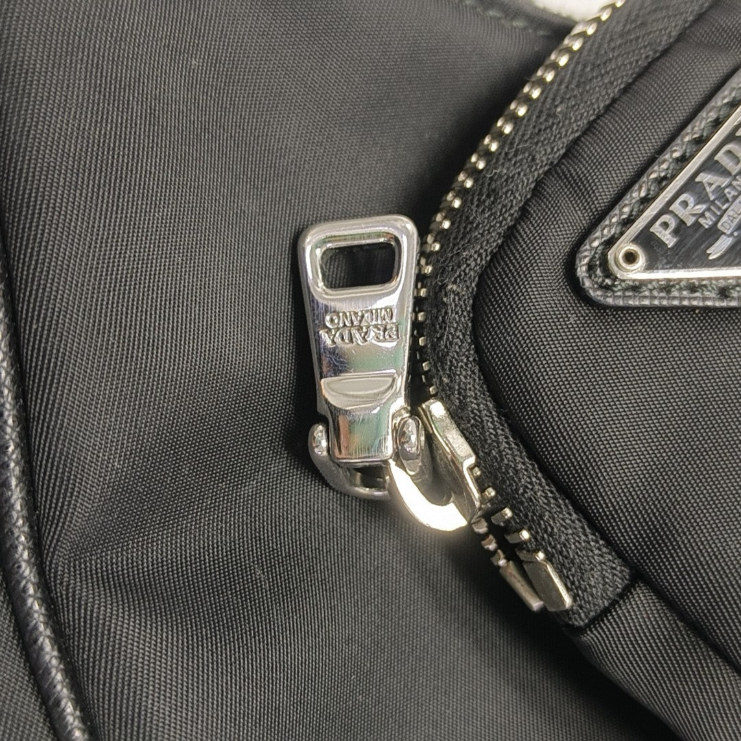 Re-Edition2005 Nylon Black