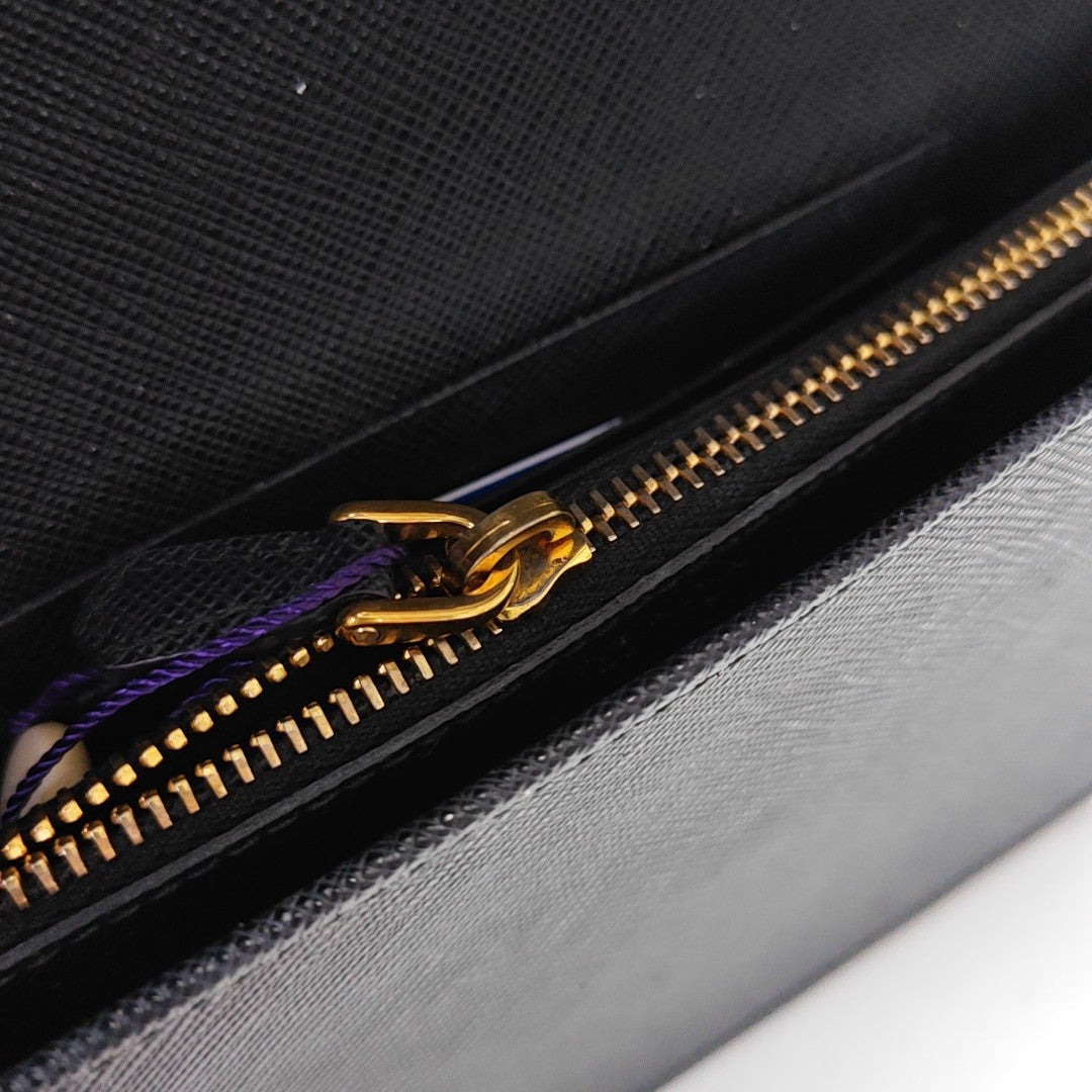Saffiano Calfskin Shoulder Bag Black