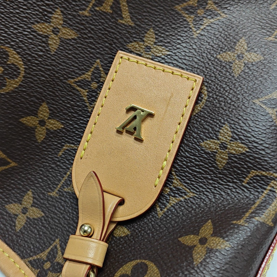 CARRYALL PM Monogram Coated Canvas Brown