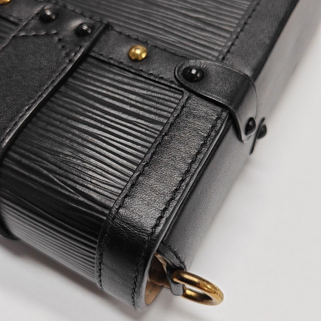 TRUNK Epi Black